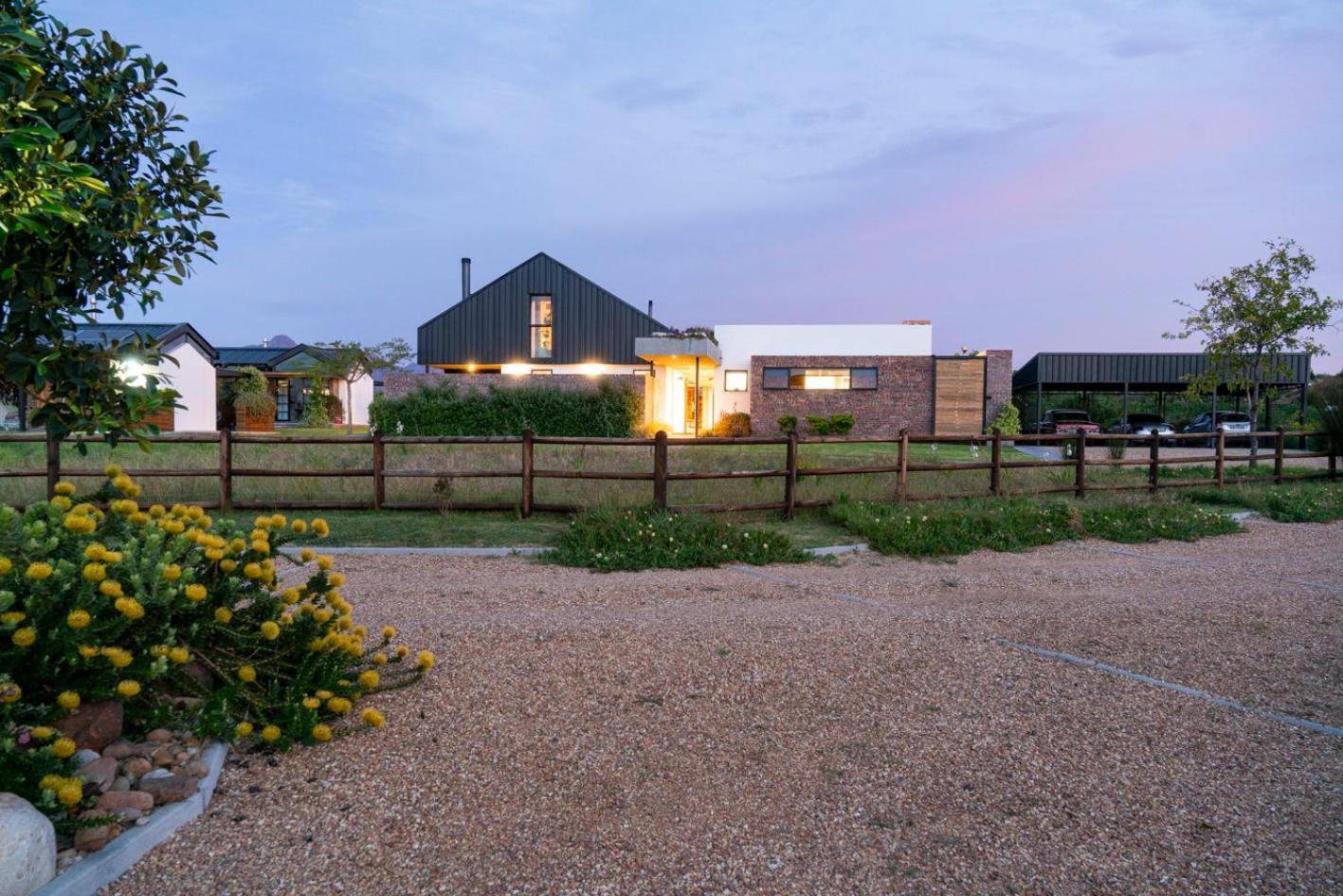 Eerstebosch Cottages สเตลเลนบอช ภายนอก รูปภาพ